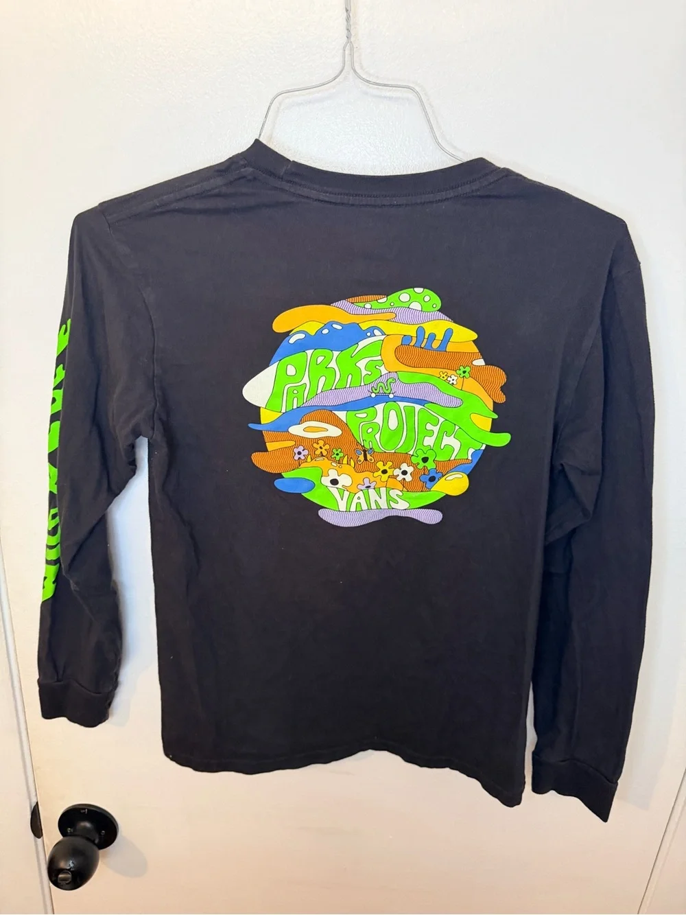 Vans Parks Project Youth L 12-14 Black Long Sleeve Tee Wild & Free Graphic